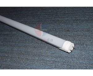 LED T8铝塑灯管(0.6米9W)